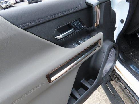 New 2025 GMC Hummer EV 3X w/ LPO, Sport Package image 17