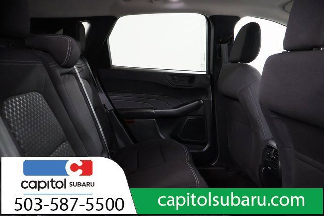 Used 2024 Ford Escape Active AWD/4WD image 29
