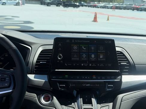 Certified 2026 Honda Odyssey EX-L image 19