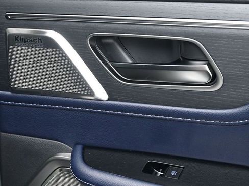 New 2026 INFINITI QX80 4WD image 38