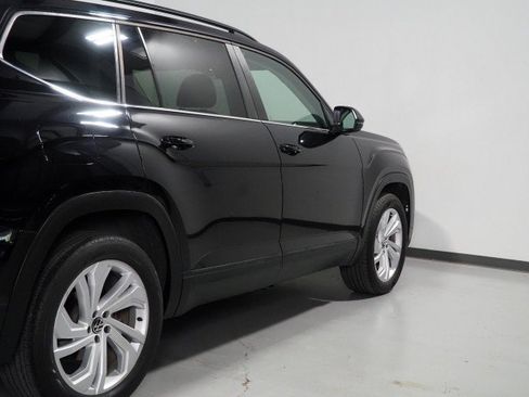 Used 2022 Volkswagen Atlas FWD SE V6 w/ Technology image 40