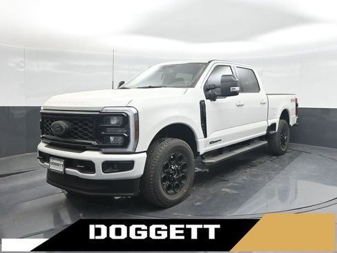 New 2026 Ford F250 Lariat w/ Black Appearance Package image 1