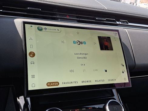 Used 2023 Land Rover Range Rover Sport SE image 15