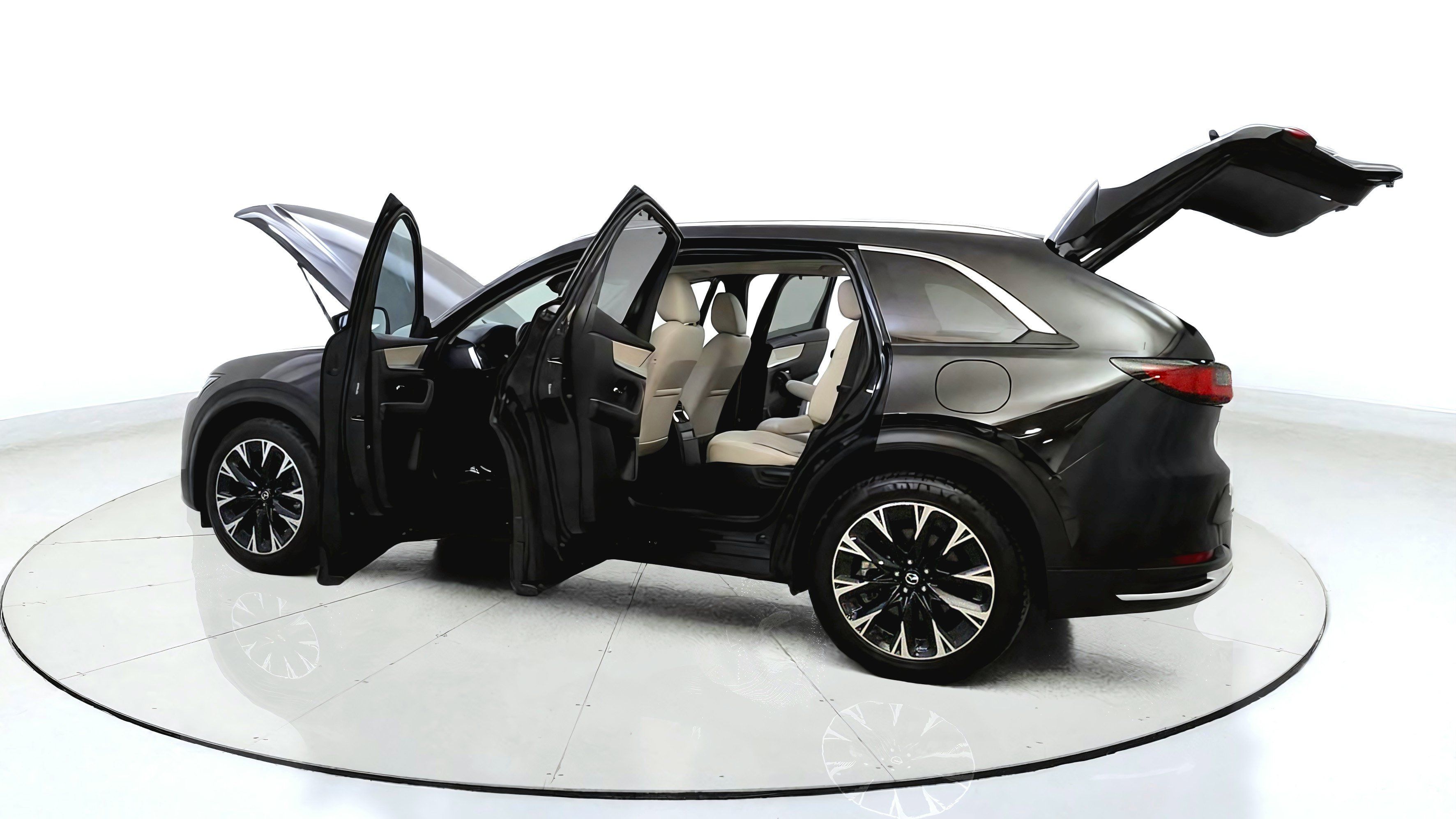 Used 2024 MAZDA CX-90 Plug-In Hybrid w/ Premium Pkg AWD/4WD image 12
