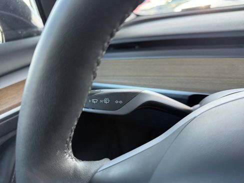 Used 2023 Tesla Model 3 Standard Range RWD image 15