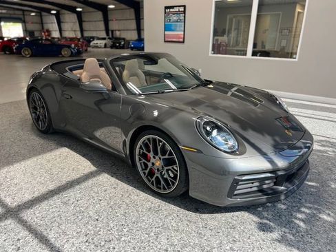 Used 2020 Porsche 911 Carrera S RWD image 7