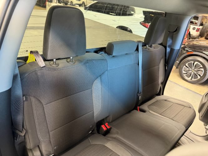 Used 2019 GMC Sierra 1500 SLE w/ SLE Value Package AWD/4WD image 30