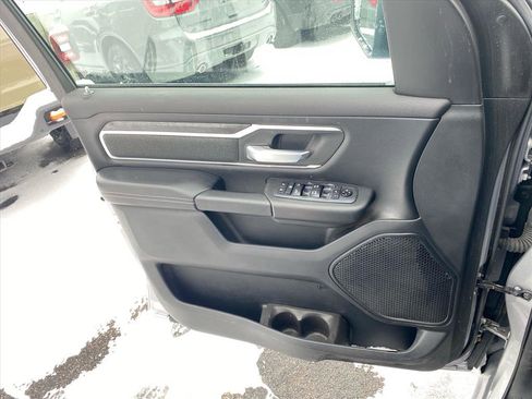 Used 2019 RAM 1500 Big Horn AWD/4WD image 18