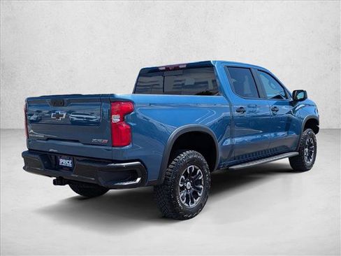 Used 2024 Chevrolet Silverado 1500 ZR2 w/ Technology Package AWD/4WD image 5