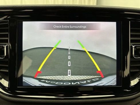 Used 2025 Dodge Durango GT AWD/4WD image 17