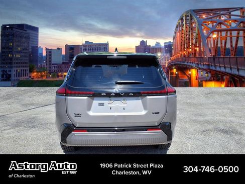 Used 2026 Toyota RAV4 XSE w/ Weather Package AWD/4WD image 4