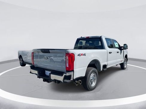 New 2026 Ford F350 XL w/ XL Chrome Package AWD/4WD image 4