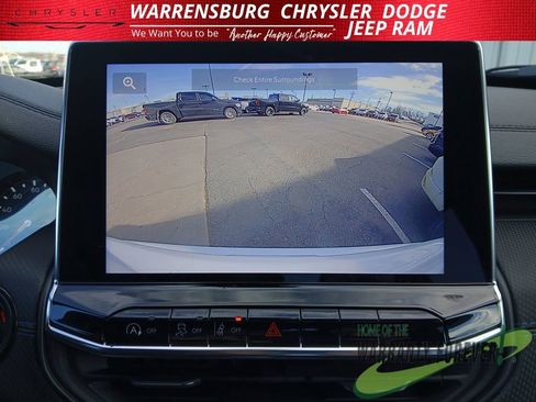 New 2026 Jeep Compass Latitude image 22