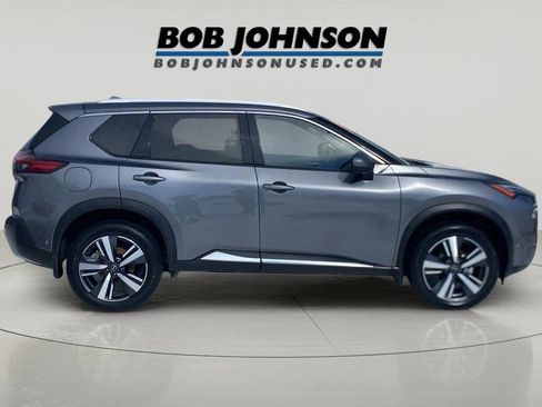 Used 2023 Nissan Rogue Platinum w/ Platinum Premium Package AWD/4WD image 2
