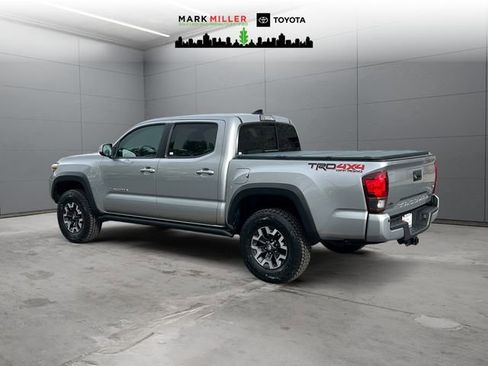 Certified 2019 Toyota Tacoma TRD Off-Road w/ TRD Premium Off Road Package image 3