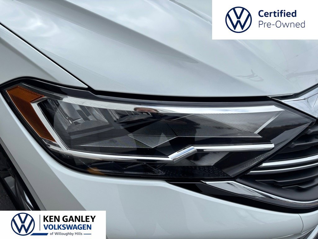Used 2023 Volkswagen Jetta SE FWD image 7