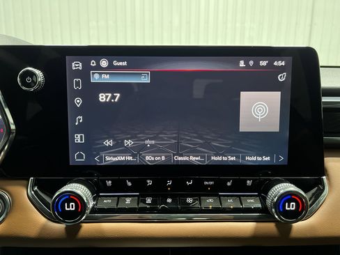 New 2025 GMC Canyon AT4 w/ Technology Plus Package image 11