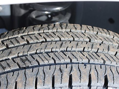 Used 2025 Ford E-350 and Econoline 350 Super Duty w/ Power Equipment Group image 36