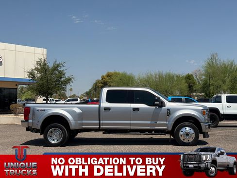 Used 2020 Ford F450 XLT w/ XLT Value Package AWD/4WD image 4