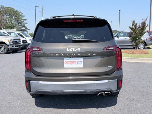 Used 2025 Kia Telluride S AWD/4WD image 8