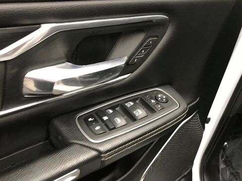 Used 2023 RAM 1500 Laramie image 10