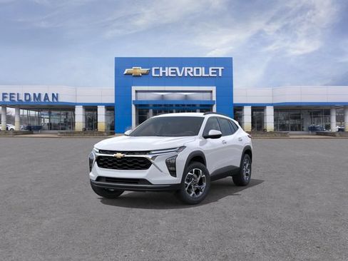 New 2026 Chevrolet Trax LT FWD image 8