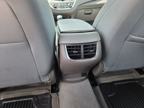 Used 2024 Chevrolet Malibu LT FWD image 21
