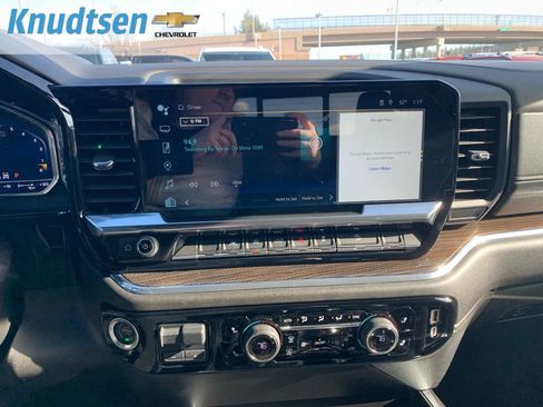 Certified 2024 Chevrolet Silverado 1500 RST image 23