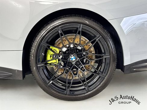 Used 2021 BMW M4 Coupe w/ Parking Assistance Package RWD image 40