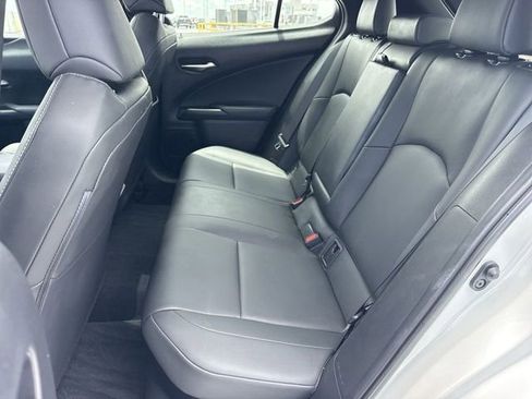Used 2024 Lexus UX 250h FWD w/ Premium Package image 23