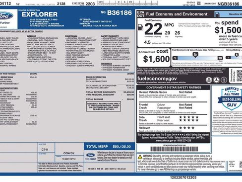 Certified 2022 Ford Explorer XLT w/ Equipment Group 202A image 8