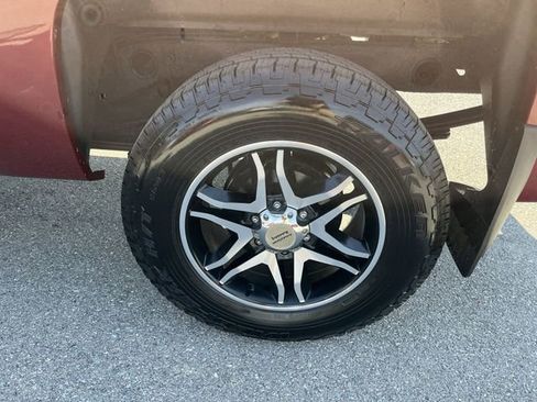 Used 2008 Chevrolet Silverado 1500 LT w/ All Star Edition AWD/4WD image 20