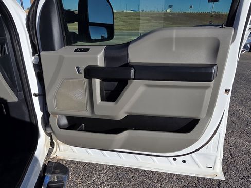 Used 2022 Ford F250 XL w/ STX Appearance Package image 16