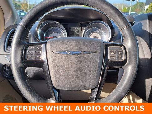 Used 2016 Chrysler Town & Country Limited w/ Trailer Tow Group image 10