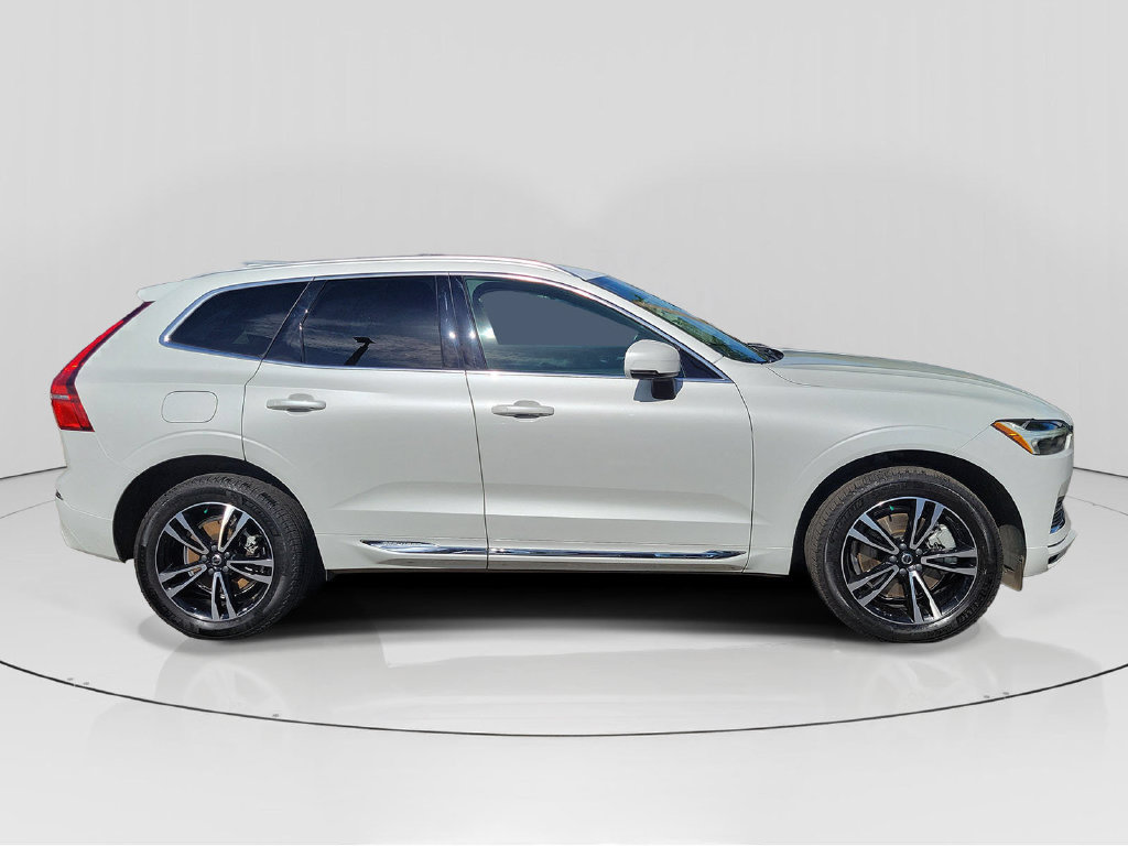 Used 2021 Volvo XC60 T8 Inscription Expression w/ Protection Package Premier AWD/4WD image 8