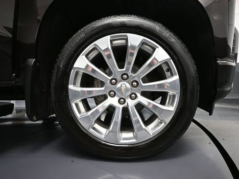 Used 2020 Chevrolet Silverado 1500 High Country image 17