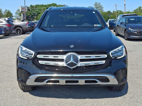 Used 2021 Mercedes-Benz GLC 300 4MATIC w/ Premium Package image 2