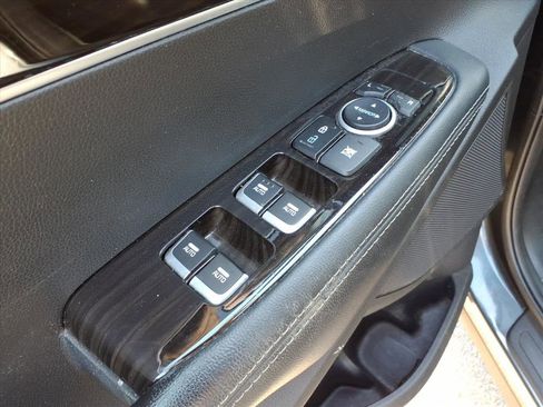 Used 2020 Kia Sorento LX w/ LX I4 Convenience Package FWD image 20