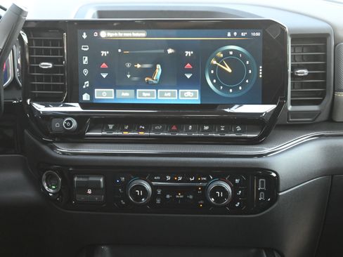 Used 2026 Chevrolet Silverado 2500 ZR2 w/ LPO, Dark Essentials Package image 5