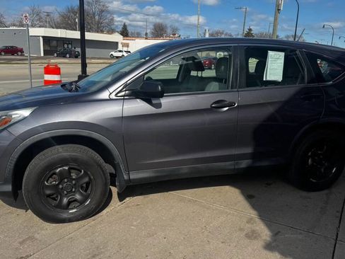 Used 2016 Honda CR-V LX image 8