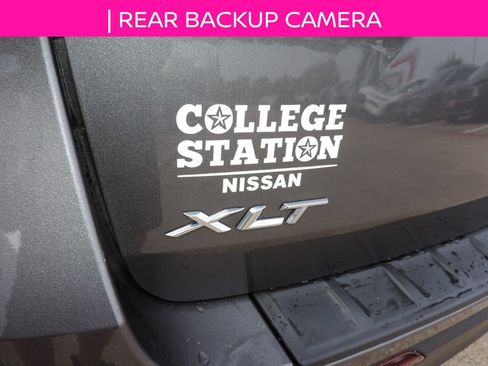 Used 2023 Ford Explorer XLT RWD image 11