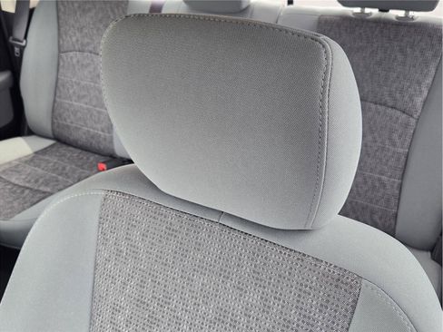 Used 2015 RAM 1500 Lone Star RWD image 21