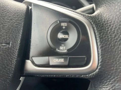 Used 2018 Honda Civic EX image 42