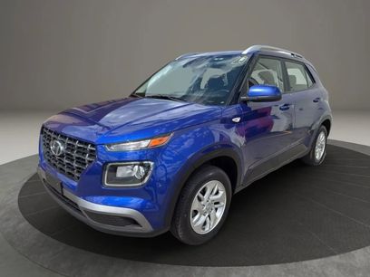 Used 2020 Hyundai Venue SEL w/ Convenience Package