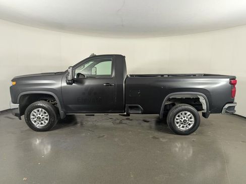 Used 2020 Chevrolet Silverado 2500 LT AWD/4WD image 5