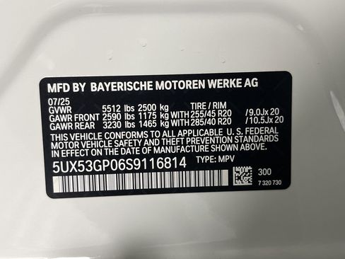 Used 2025 BMW X3 xDrive30i w/ Premium Package image 21