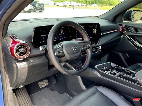 Certified 2025 Chevrolet Equinox RS w/ Safety and Technology Package FWD image 14