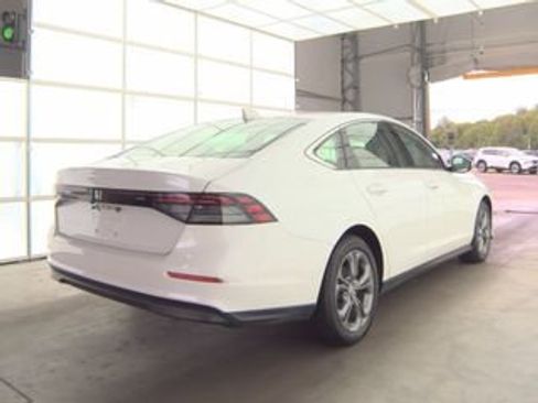 Used 2024 Honda Accord EX image 6