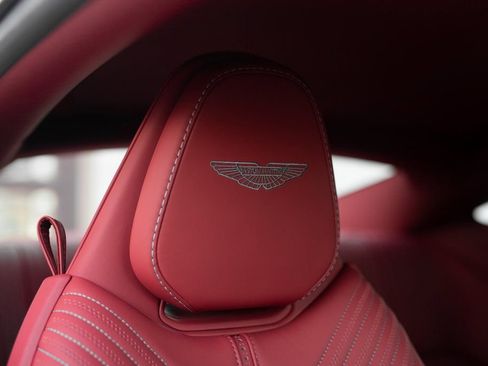 Used 2023 Aston Martin DB11 V12 image 37