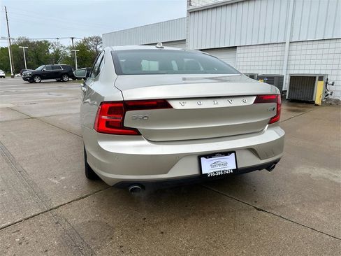Used 2018 Volvo S90 T5 Momentum AWD/4WD image 26